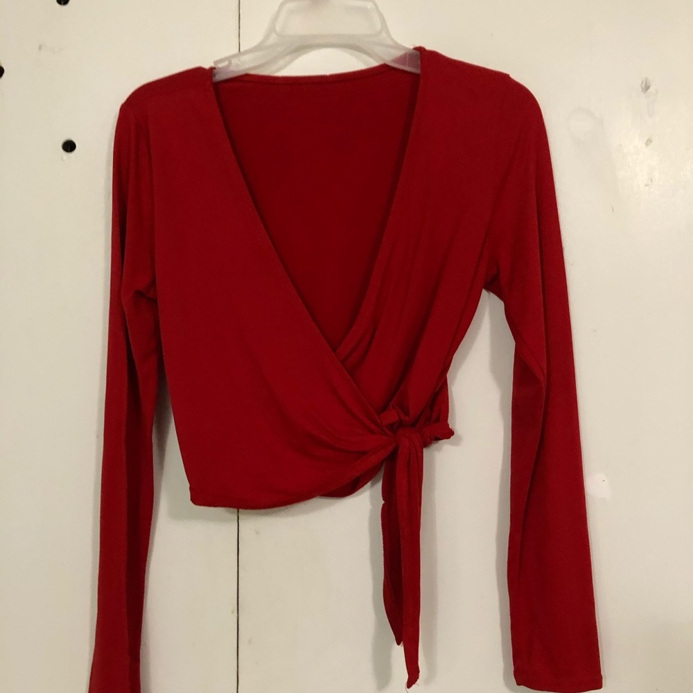 Red long sleeve crop top